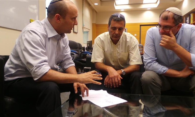 הבית היהודי בפתח תקווה למוטי זפט הפורש: "התפטר והחזר את המנדט"