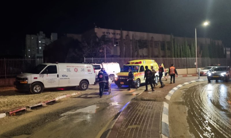 דקירות באשקלון: 3 אחים נפצעו באורח קשה