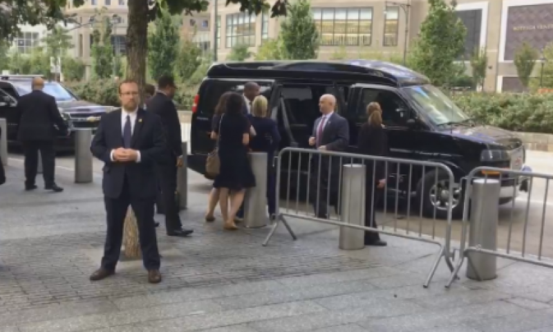 הגרסה של הילרי קלינטון ל"אירוע הקריסה"