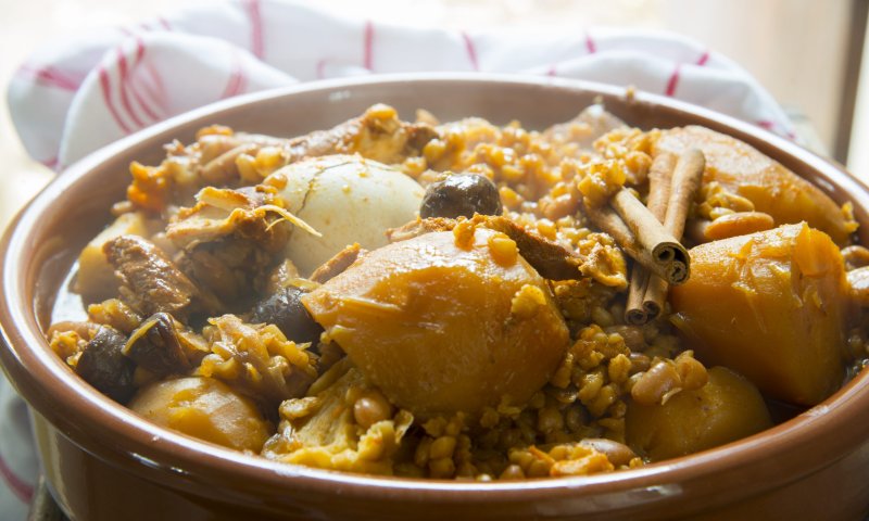 הלהיט של שבתות החורף: כך תכינו חמין חלומי