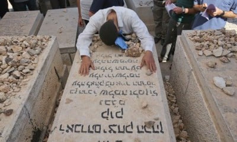 המסורת נמשכת: אלפים עלו לציון הראי"ה קוק זצ"ל