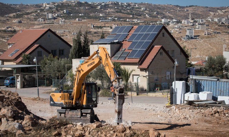 בג"צ: למה לא לחקור בנייה בלתי חוקית בעלי?