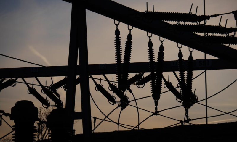 אחרי שעות ארוכות: חודשה אספקת החשמל בספרד ופורטוגל