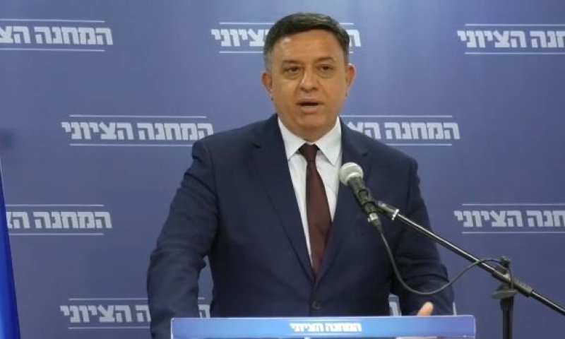 גבאי ולפיד תקפו את נתניהו: "הדרום נשרף ונתניהו ברח"