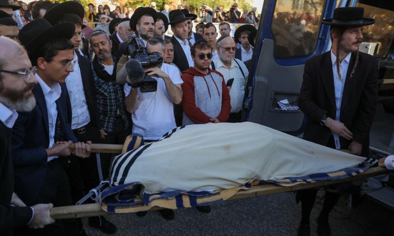 הנער שנרצח בפיגוע הובא למנוחות: 'היה אהוב הבריות'