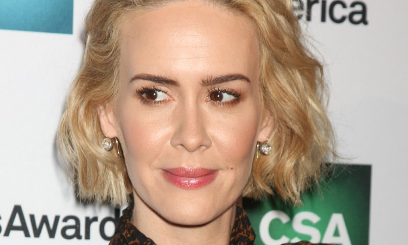 האם זו פאה? השחקנית שרה פולסון חושפת