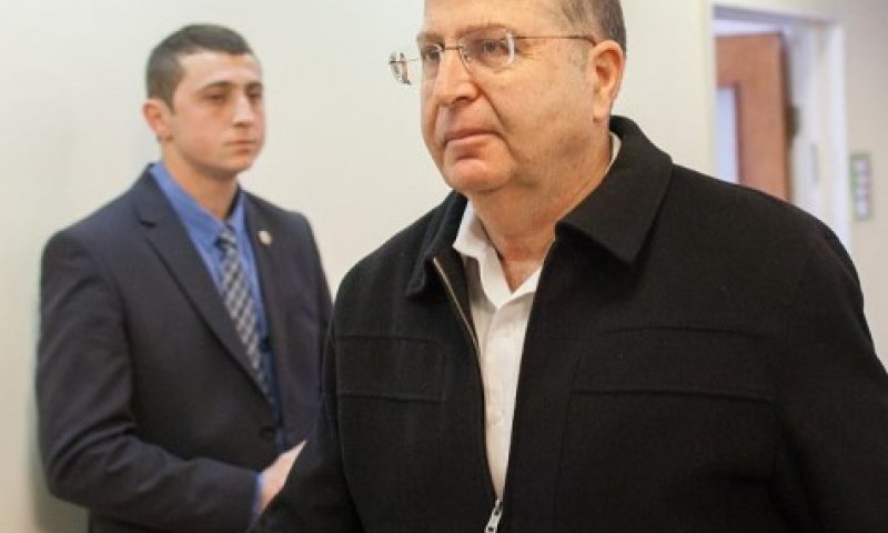 בדרך לראשות הממשלה? יעלון מוביל בקרב הירושה בליכוד