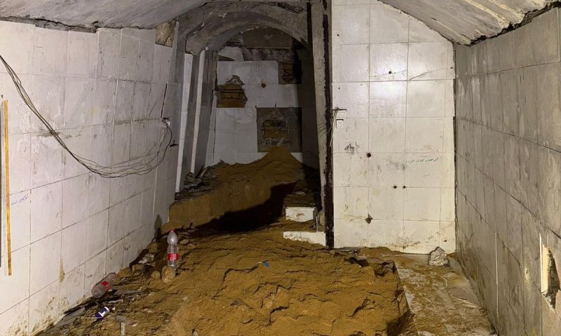 מנהרה מפלצתית נחשפה בעזה. צפו בתיעוד