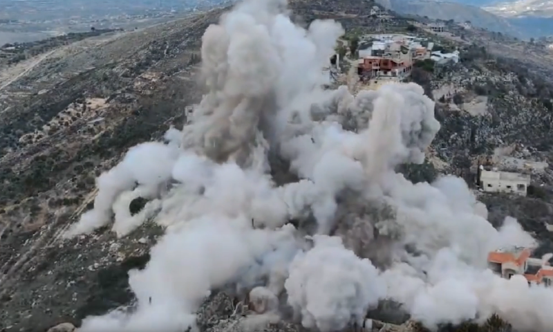 פטריית אש ענקית: צה"ל חיסל 2 מחבלי חיזבאללה. צפו