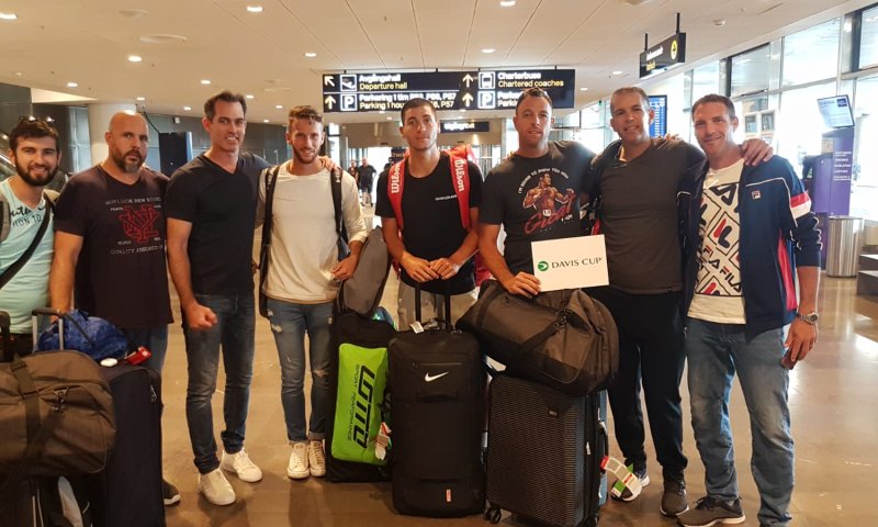 נבחרת הדייויס נחתה בשבדיה לקראת המפגש