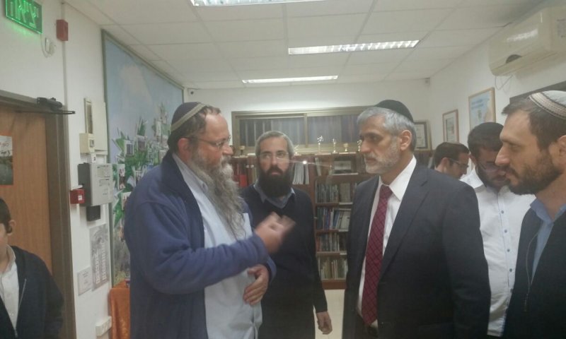 "זה אמנם נראה כמו חלום אבל נחזור לגוש קטיף"