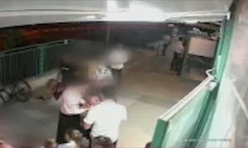 חובש ביצע 'היימליך' בילדה והציל את חייה. צפו