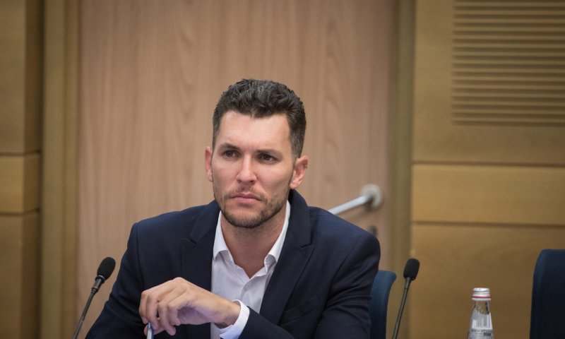 עידן רול פורש מיש עתיד ומקים סיעה חדשה