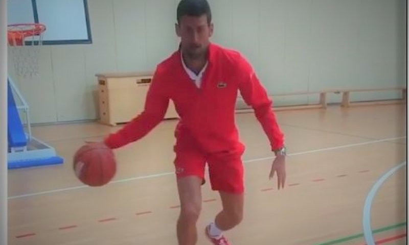 ג'וקוביץ' מאתגר את לברון ג'יימס: בוא לאחד על אחד