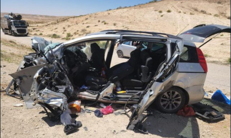 אסון המשפחה מנוקדים: האב והבן במצב קשה מאוד