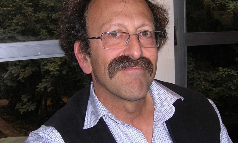 בנט מעניק פרס ישראל למייסד ארגון תעאיוש