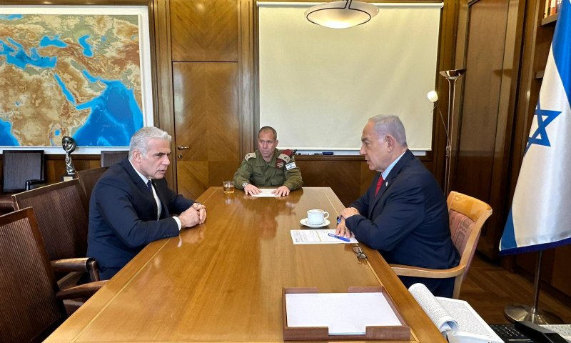 על רקע המתיחות בדרום: נתניהו נועד עם לפיד