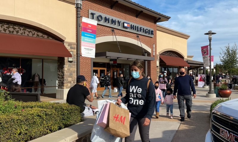 טבח במרכז קניות בטקסס: שמונה בני אדם נהרגו