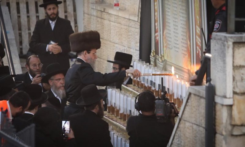 שנה לאחר האסון: הילולת הרשב"י נפתחה במירון