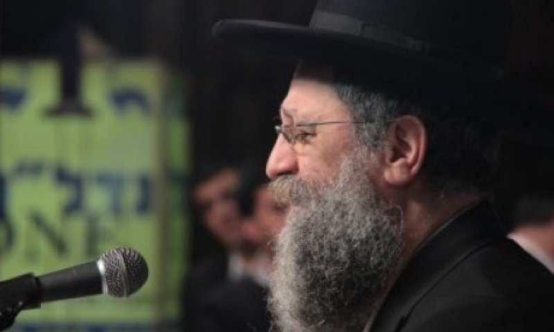 הרב דוד יוסף: "השנאה של הבית היהודי טפחה על פנינו"