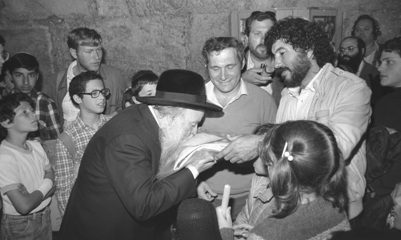 כמה אתם מכירים את פועלו של הרב מאיר יהודה גץ?