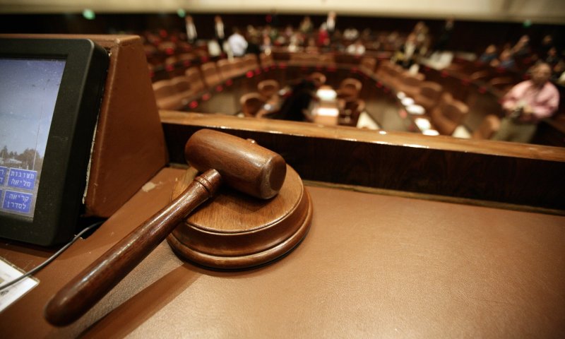 פרשת פנחס: בנות צלופחד &ndash; על הדין ועל היושר