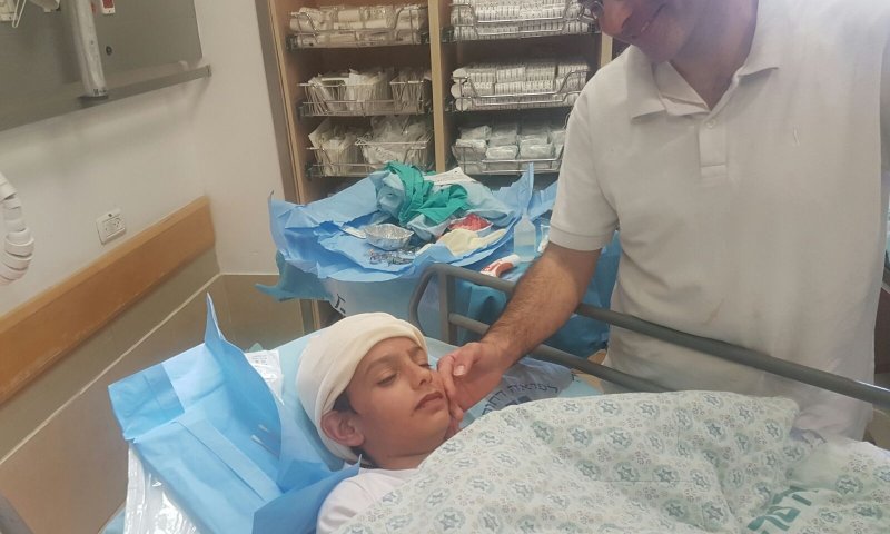 פיגוע בחברון: ילד בן 12 נפצע קשה בראשו