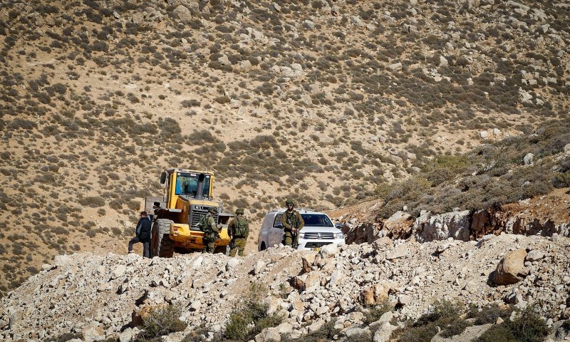 מטען התפוצץ על עובדי משרד הביטחון בגלבוע