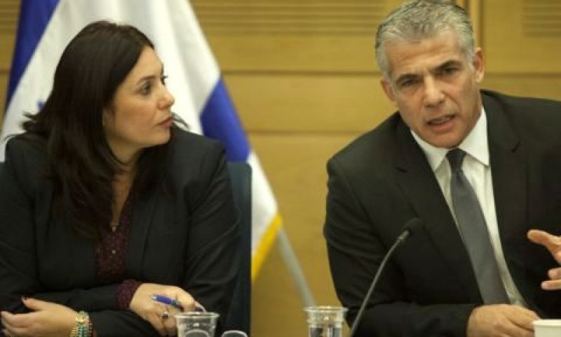 זוהר: "להרשיע את לפיד"; רגב: "נפלה לו התחפושת"