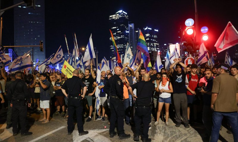 עתירה לבג"ץ: ראשי המחאה נגד חסימת כבישים