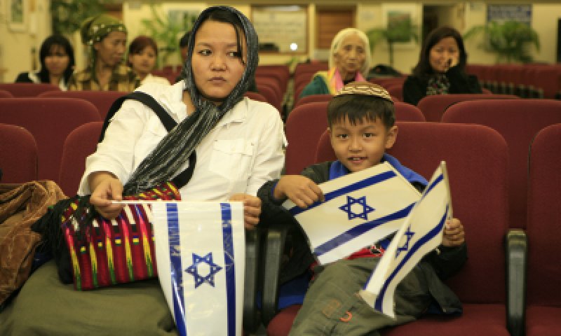 מקרבים את הגאולה: צאצאי בני שבט מנשה יעלו לארץ