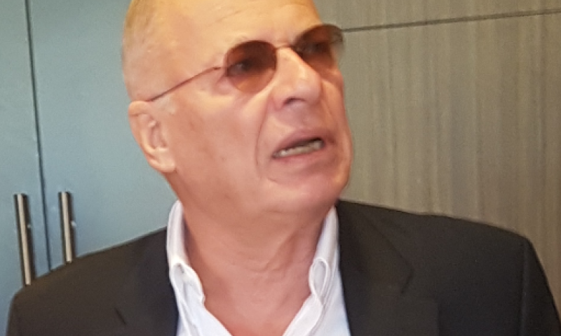 אהוד יערי נגד הודעת נתניהו: "דברי הבל"