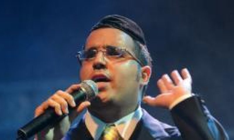 הזדמנות אחרונה השנה לראות את שוואקי בהופעה