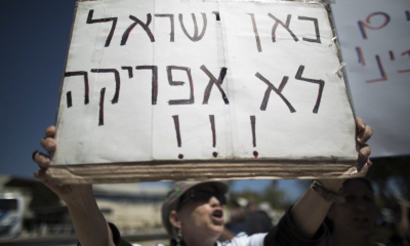 ללמוד מאברהם אבינו: לגרש מסתננים ועובדים זרים