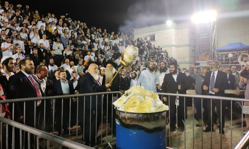 צפו: ההדלקה של הציונות הדתית במירון