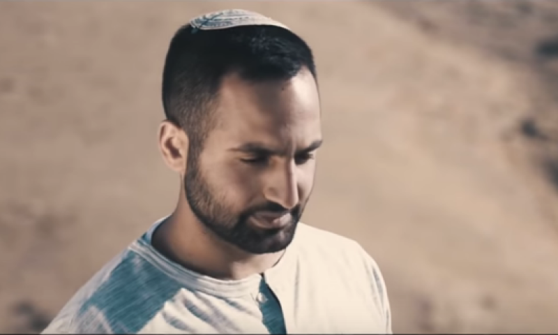 מרגש: אלחי רפואה מחדש את הרב קוק&bull; צפו