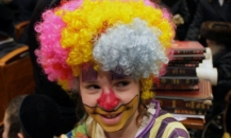 מערכת סרוגים מאחלת לכל גולשיה חג פורים שמח