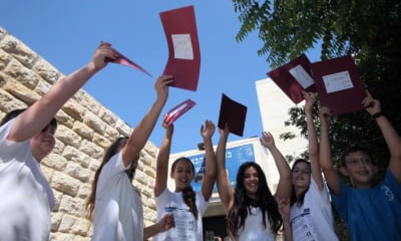 משרד החינוך שוקל לקצר ברבע את החופש הגדול