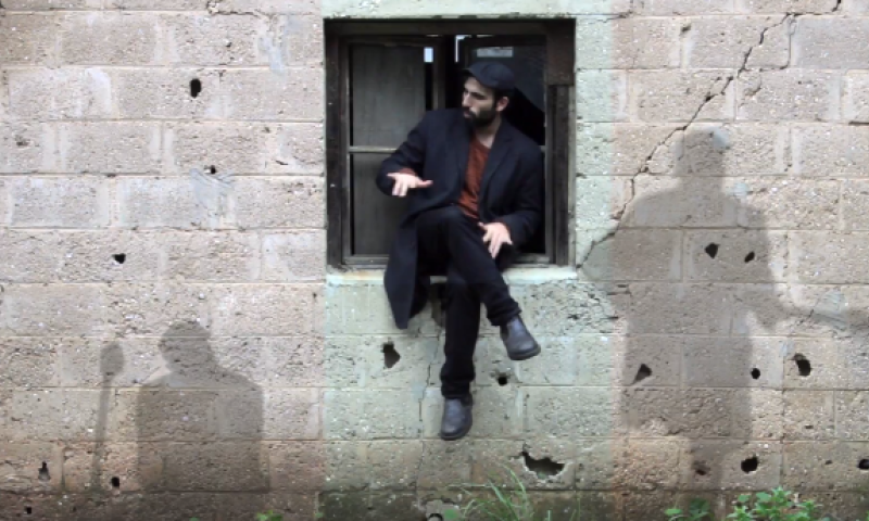 צפו: המחווה המרגשת של המוזיקאי לקהילה האתיופית