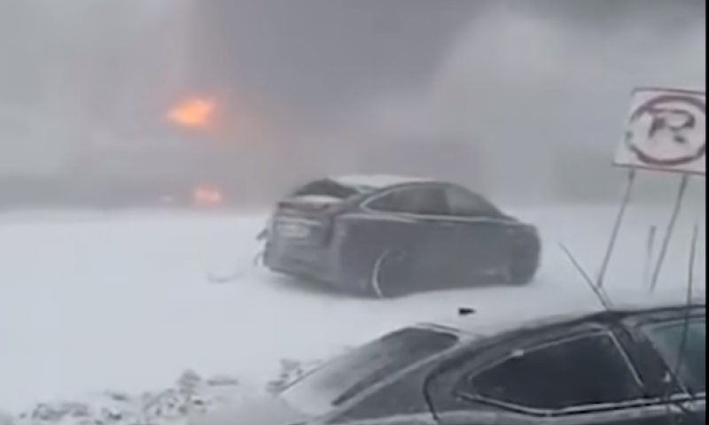 3 הרוגים בתאונת שרשרת קשה בארה"ב | צפו