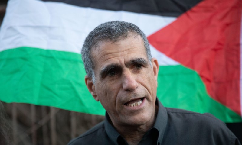 מוסי רז: "לא מגרשים אנשים כדי להוסיף לשקד קולות"