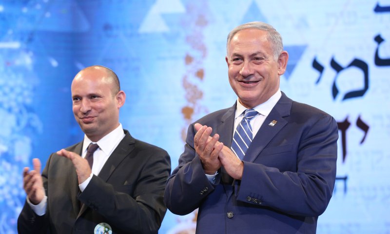 האזינו | בנט מסביר לפעילים איך לענות לליכוד