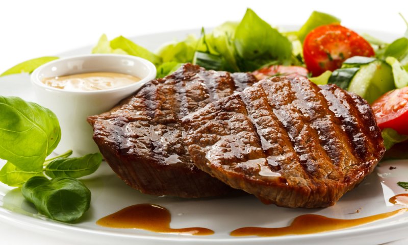 עסיסי ומדמם: מתכון לסטייק אנטריקוט