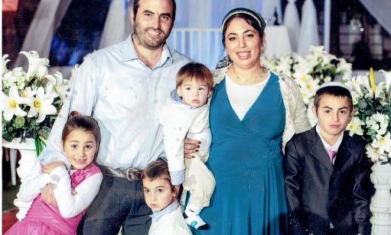 סיפרו לה שהילדים נהרגו, אבל היא לא יכולה לבכות