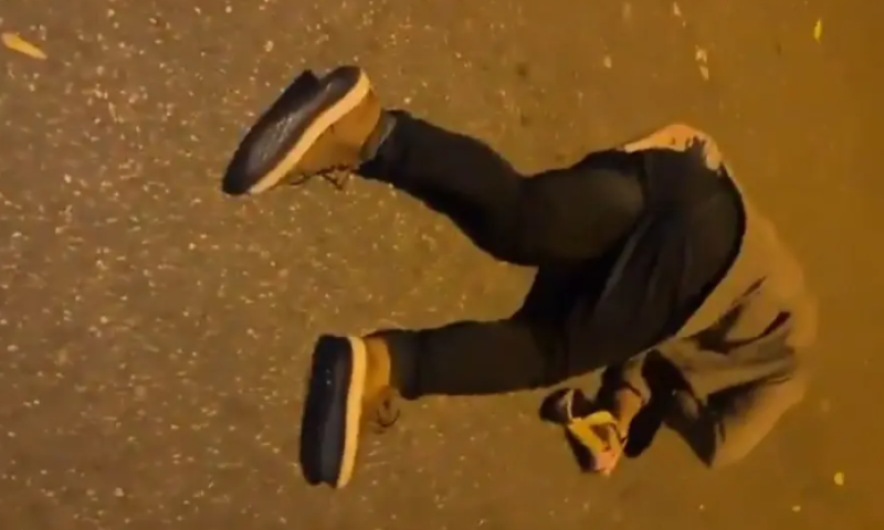 הלינץ' בבירת הולנד: 10 פצועים ישראלים, שלושה מנותקי קשר