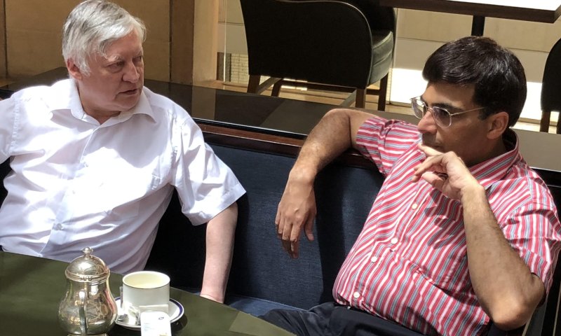 שחמט למתקדמים: אנאנד וקרפוב בראיון מיוחד לסרוגים