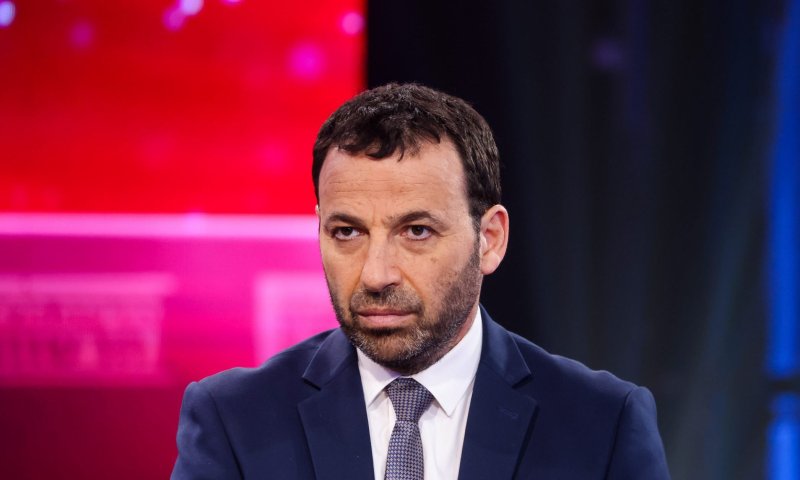 "לא נתקפל": גלי ישראל מגיבים לתביעה של דרוקר