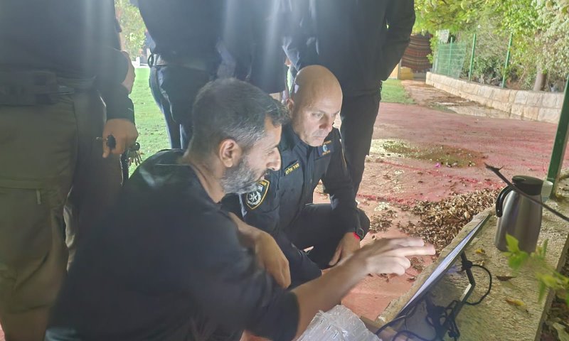 תועד מרחפן: המשטרה ארבה לחולייה החמושה ועצרה אותה אחרי מרדף