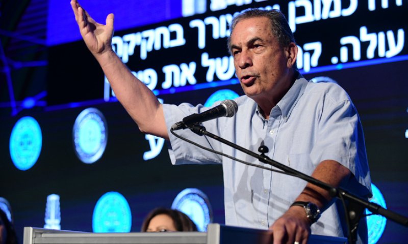 גדעון לוי במאמר מטלטל: "מחנה חולה, רודני ותוקפני"