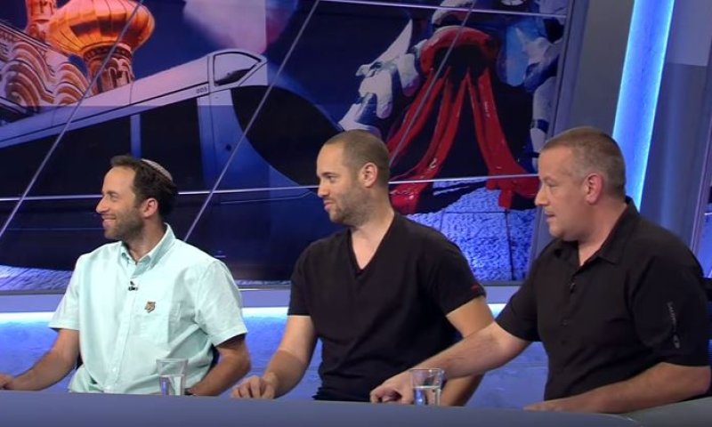 ימנים נגד שמאלנים: צפו בתכנית הסאטירה של כאן